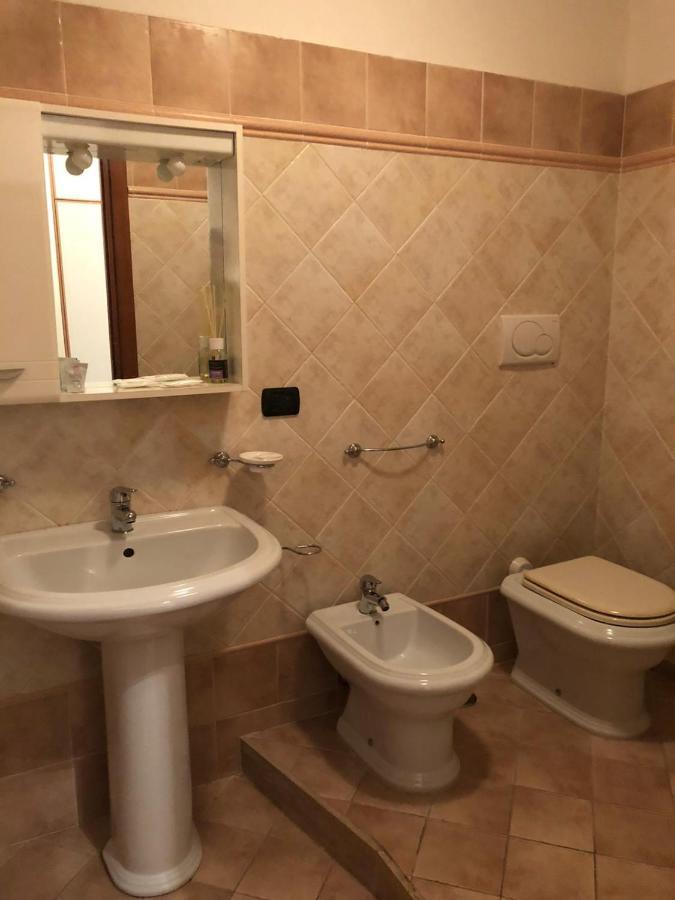 קטנזארו Guest House Via Poerio מראה חיצוני תמונה
