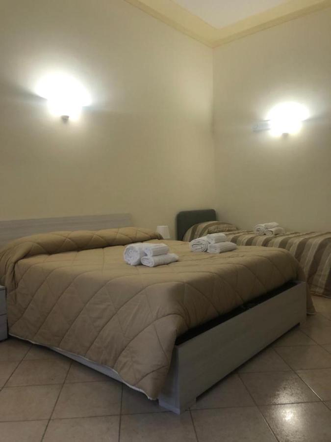קטנזארו Guest House Via Poerio מראה חיצוני תמונה