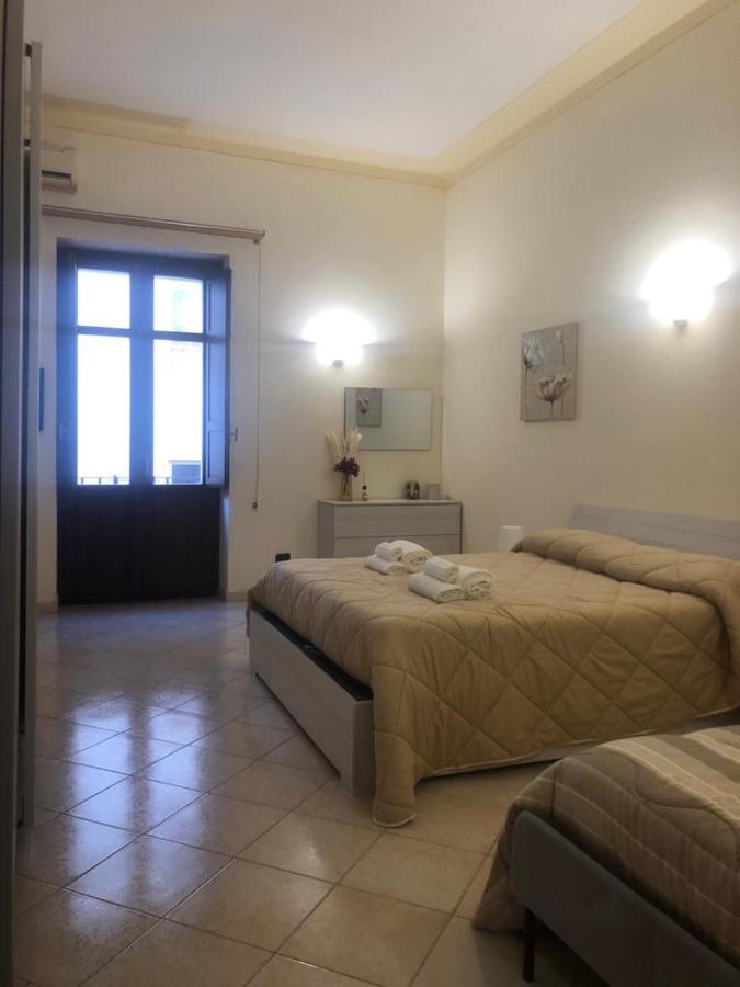 קטנזארו Guest House Via Poerio מראה חיצוני תמונה